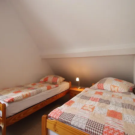 Reihenhaeuser In Strackholt * Grossefehn