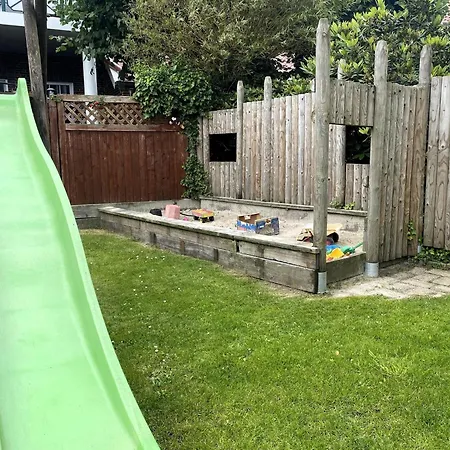 Reihenhaeuser In Strackholt * Grossefehn